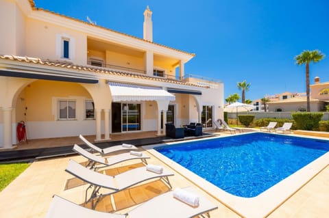 Beautiful villa with private pool and terrace