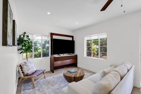 Living Room (1)