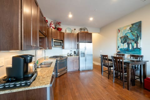 Newpark Terrace 57-Full kitchen with cookware, Kuerig