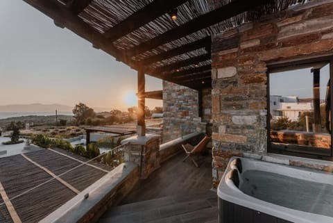 Sea View , Balcony with Jacuzzi 