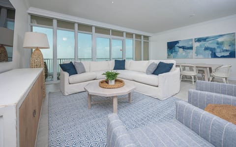 Phoenix Gulf Towers 1406, Tower Two, Orange Beach, Alabama, beach front, 2 bedroom condominium on the 14th floor