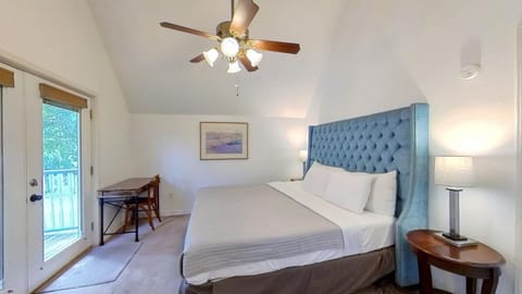 421 W San Antonio Daisy 09092024 145112