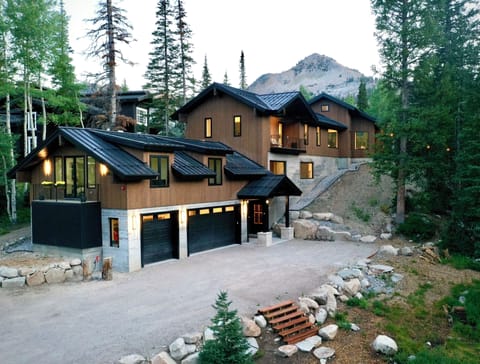 Approaching cabinet in the summer.