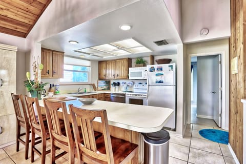 Kitchen with Bar Seating