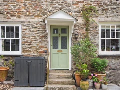 Exterior | Number One, Mevagissey