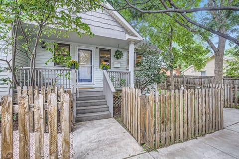 Charming 3br 2.5 bath - 3 blocks from downtown