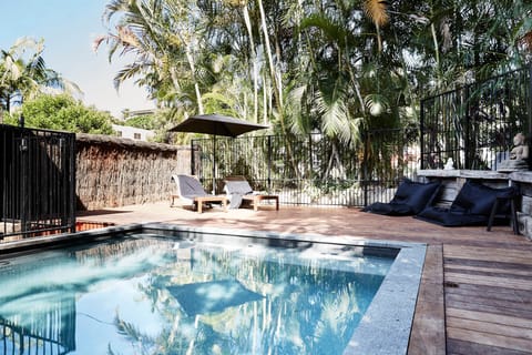 121217 ByronBayBlack000832
