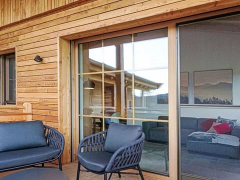 Furniture, Window, Shade, Comfort, Wood, Building, Interior Design, Flooring, Door