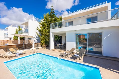 Beautiful villa with private pool and terrace