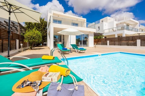 Beautiful villa with private pool and terrace