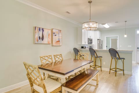 Dining Area | 1st Floor