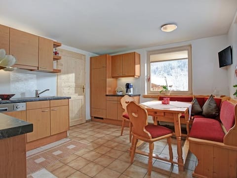 Vacation apartment with 2 bedrooms, ground floor - Ferienwohnung Migglwieshof Apartment in Salzburgerland