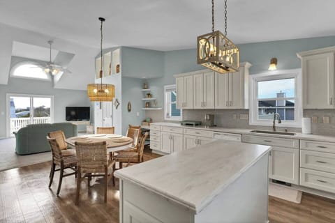 Recently renovated with a beautiful open concept and upgraded features!