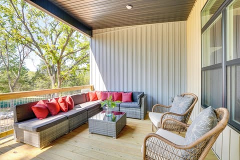 Eagle Rock Vacation Rental | 3BR | 2BA | 1,700 Sq Ft | Stairs Required