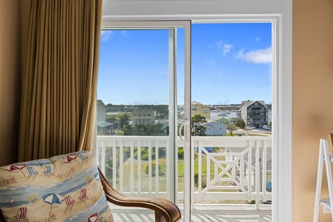 UNIT 1 -- Top Floor -- Streetside View of ICW