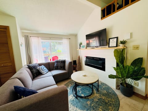 Living Room with Fireplace