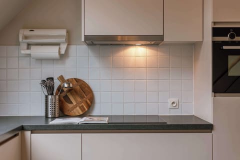 Fully equiped and neat kitchen