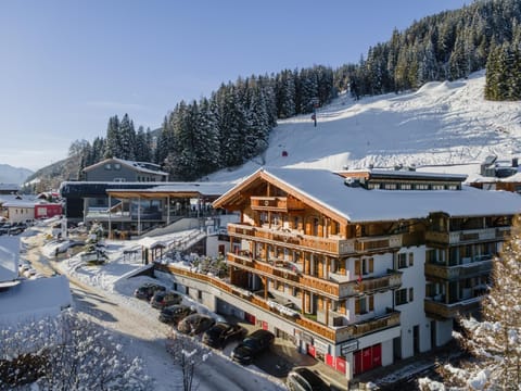 Holiday Home Exterior [winter]