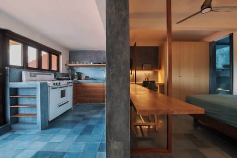 Cocina. Área de trabajo. Apartamento Azúl