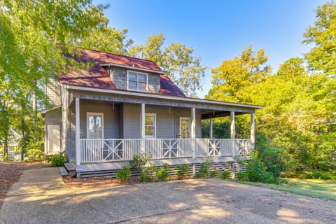 Jacksons' Gap Vacation Rental | 3BR | 2BA | 2 Steps to Enter | 1,120 Sq Ft