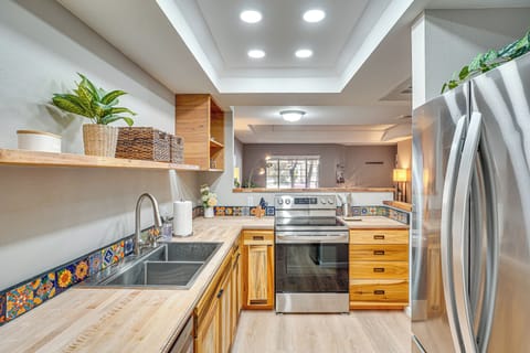 Kitchen | Cooking Basics | Keurig Single-Serve Coffee Maker