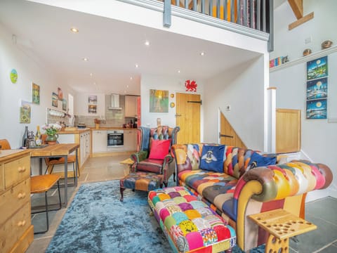 Open plan living space | Y Gwairdy - Cae Gwenlais Escapes, Llandybie Ammanford, near Llandeilo