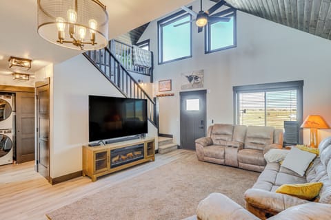 Vacation Rental | 3BR | 2BA | Step-Free Entry | 2,200 Sq Ft
