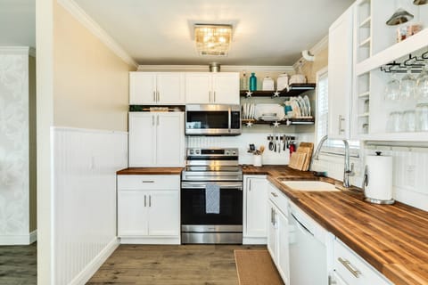 Fully stocked kitchen