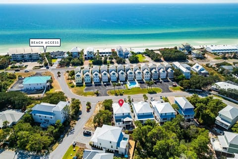 Welcome to Sunkissed & Salty
Your luxury 30A escape
