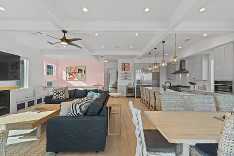 Top floor living, kitchen and dining area