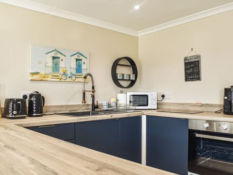 Kitchen | The Stables, Woodlands