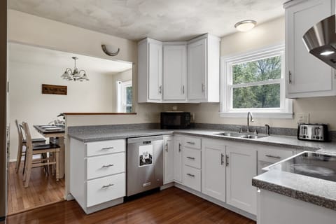 Kitchen with all the amenities and tools you need to cook for your family.
