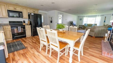 Open concept kitchen