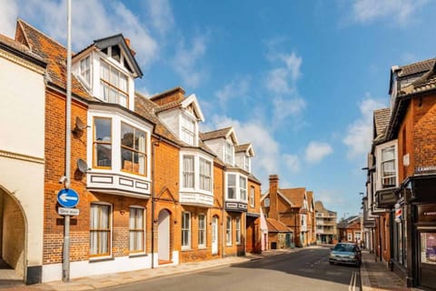 Villa Otto, Cromer - Host & Stay