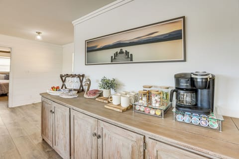 Coffee Bar | Main Level