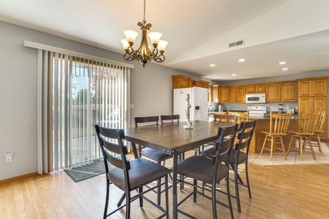 Dining Area | 1st Floor