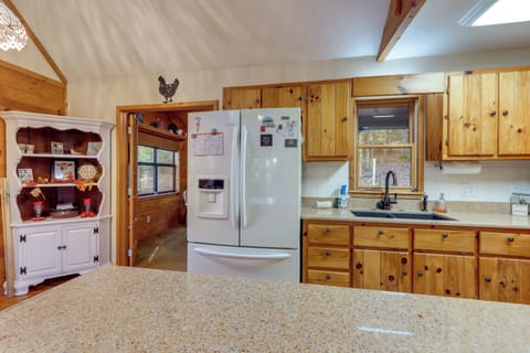 Well-Appointed Kitchen | Cooking Basics | Dishwasher | 1st Floor