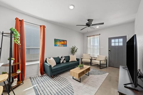 `Spacious and inviting – the perfect spot to recharge after a day of exploring!`