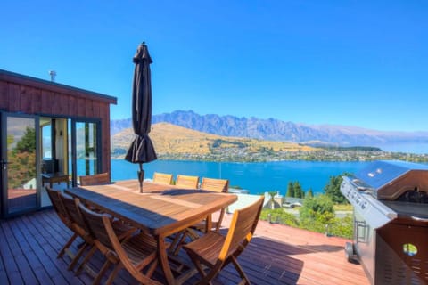 The awe inspiring views you get from the lovely outside deck