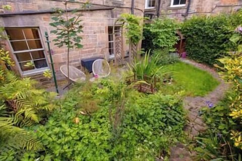 680112c4 3297 45f8 86e9 cf01281b8a96