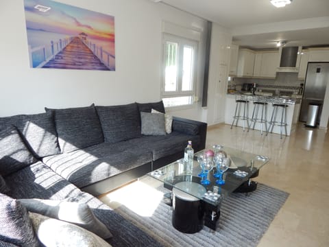 Open plan lounge