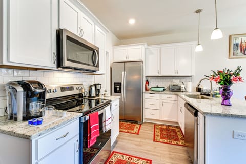 Kitchen | 1st Floor | Keurig & Drip Coffee Makers | Dishwasher | Cooking Basics