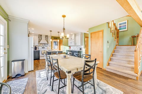 Kitchen | Cooking Basics | Coffee Maker | Toaster | 1st Floor