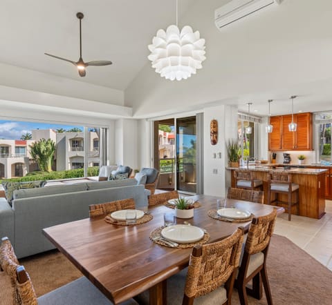 Dining seating for six