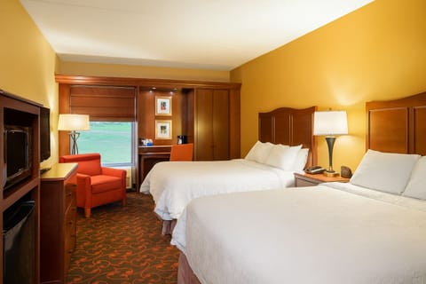 Settle in comfortably with crisp linens and two cozy beds.