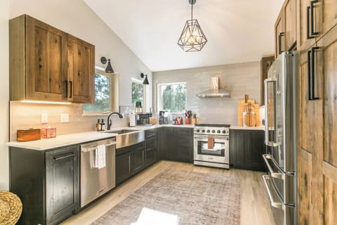 Another view of this beautiful well appointed kitchen