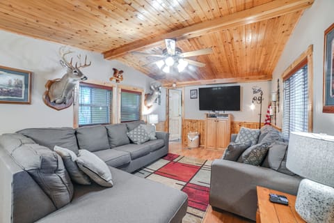 Dover Vacation Rental | 4BR | 2BA | Steps Required | 1,092 Sq Ft