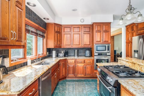 Tomassoni Pokegama Home 028