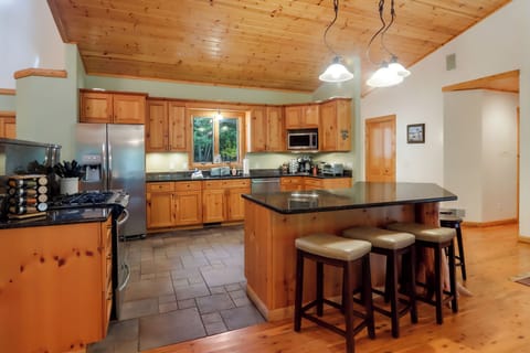 Open kitchen!  Island seating!