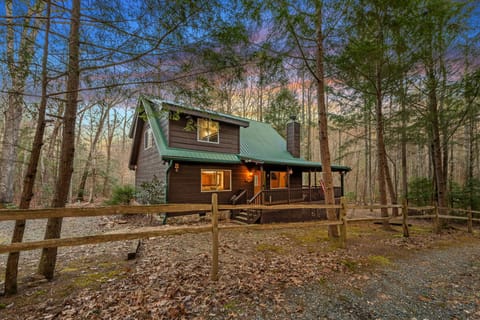 Shady Grove Cabin - Front